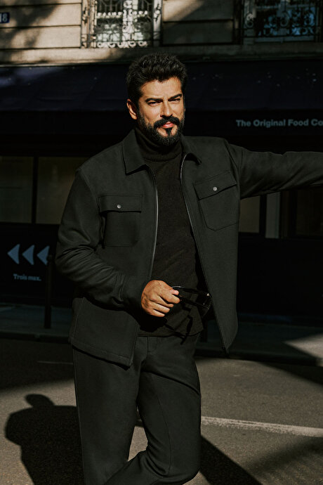 Slim Fit Dar Kesim Gömlek Yaka Diagonal Desenli Yan Cepli Siyah Takım Elbise resmi