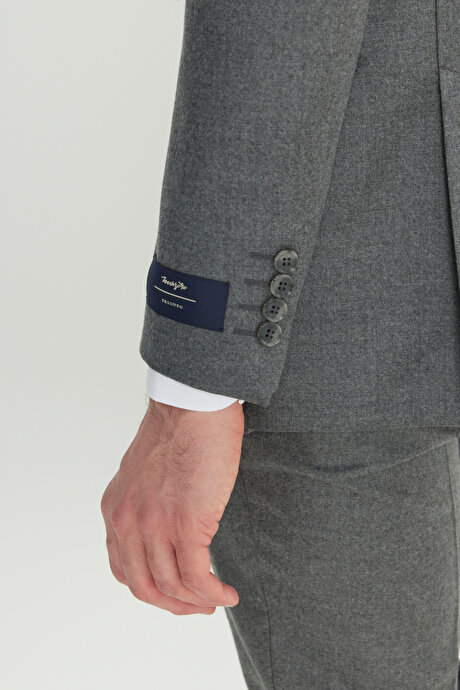 Yün Slim Fit Dar Kesim Kırlangıç Yaka Kapak Cepli Gri Takım Elbise resmi