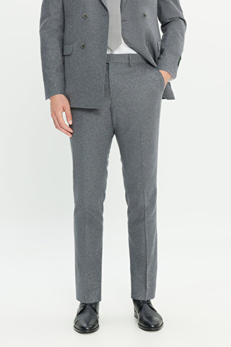 Yün Slim Fit Dar Kesim Kırlangıç Yaka Kapak Cepli Kruvaze Gri Takım Elbise resmi