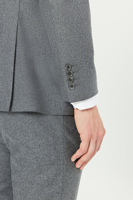 Yün Slim Fit Dar Kesim Kırlangıç Yaka Kapak Cepli Kruvaze Gri Takım Elbise resmi