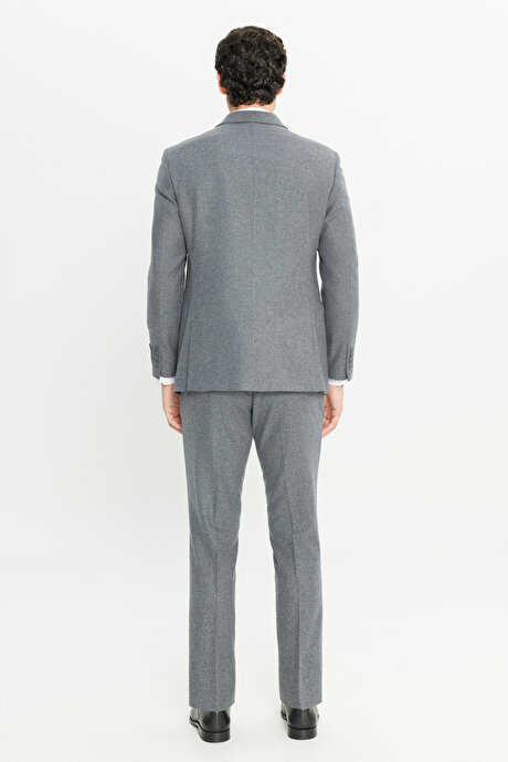 Yün Slim Fit Dar Kesim Kırlangıç Yaka Kapak Cepli Kruvaze Gri Takım Elbise resmi