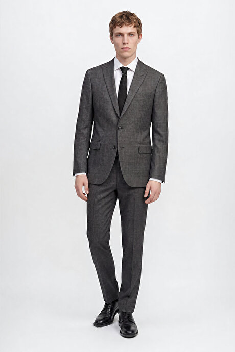 Slim Fit Dar Kesim Kırlangıç Yaka Kareli Kapak Cepli Yelekli Antrasit Yelekli Takım Elbise resmi