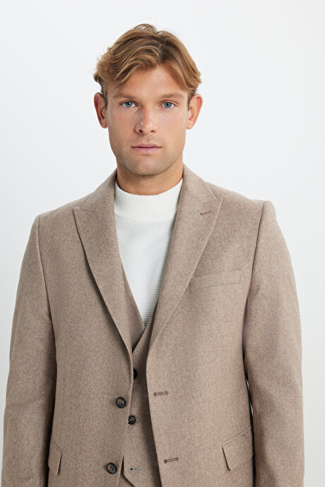 Yünlü Slim Fit Dar Kesim Kırlangıç Yaka Yelekli Bej Yelekli Takım Elbise resmi