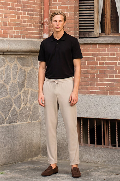 Slim Fit Rahat Kesim Beli Bağlamalı Yan Cepli Esnek Jogger Bej Pantolon resmi