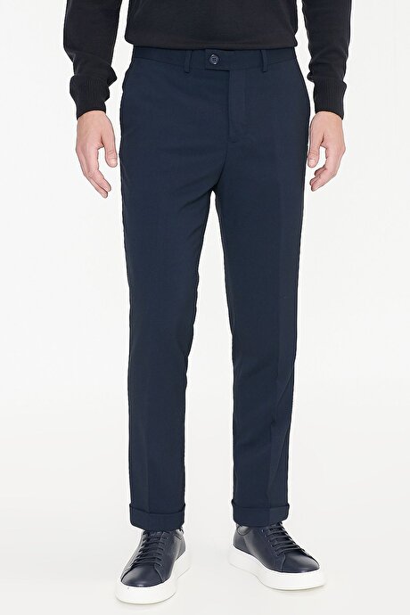 Slim Fit Dar Kesim Klasik Yan Cep Lacivert Pantolon resmi
