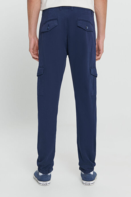 Slim Fit Dar Kesim Kargo Cepli Pamuklu Esnek Lacivert Pantolon resmi