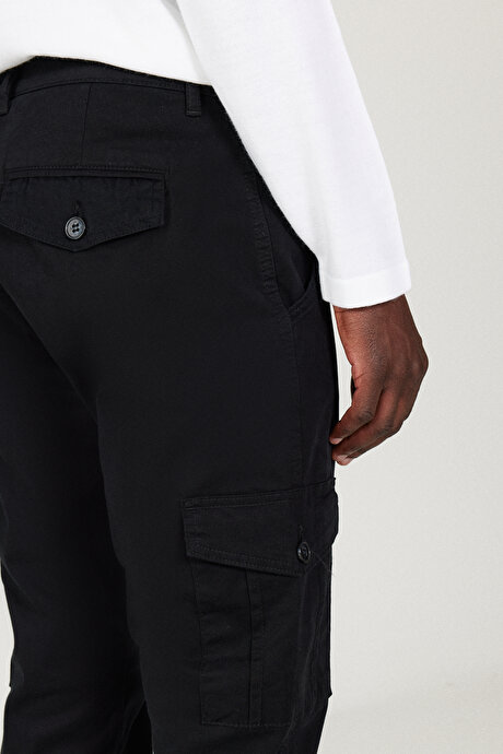 Slim Fit Dar Kesim Kargo Cepli Pamuklu Esnek Siyah Pantolon resmi