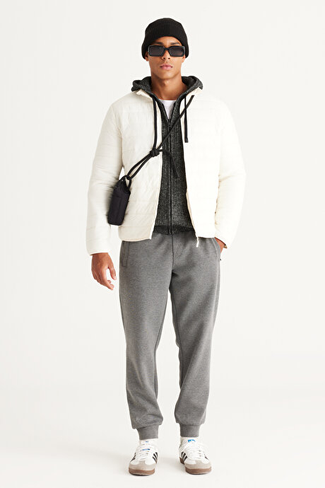 Rüzgar Geçirmez Sıcak Tutan Elyaf Dolgulu Ultra Hafif Standart Fit Şişme Beyaz Mont resmi