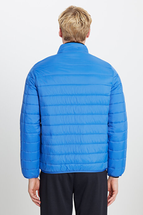 Rüzgar Geçirmez Sıcak Tutan Elyaf Dolgulu Ultra Hafif Standart Fit Şişme İndigo Mont resmi