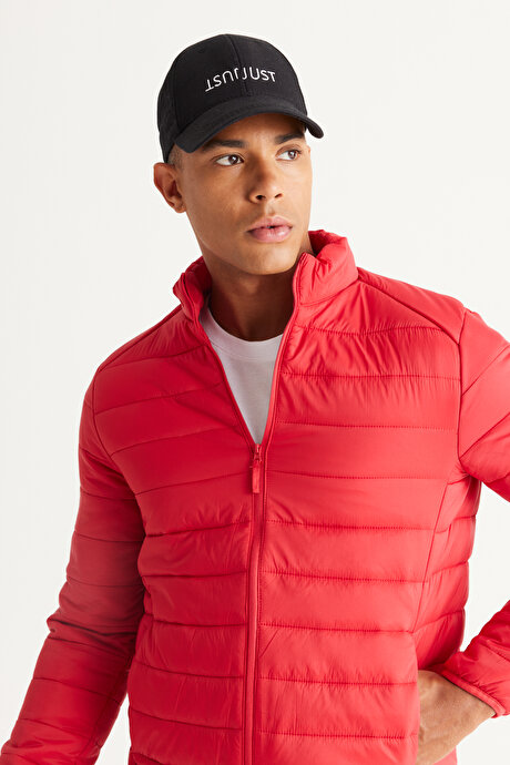 Rüzgar Geçirmez Sıcak Tutan Elyaf Dolgulu Ultra Hafif Standart Fit Şişme Kırmızı Mont resmi
