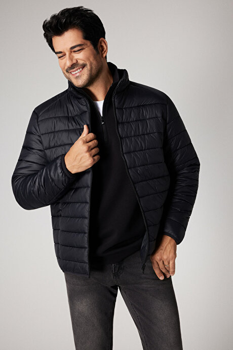 Rüzgar Geçirmez Sıcak Tutan Elyaf Dolgulu Ultra Hafif Standart Fit Şişme Siyah Mont resmi