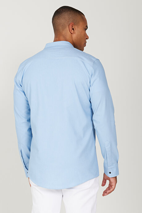 Slim Fit Dar Kesim Klasik Yaka Pamuklu Buz Mavisi Gömlek resmi