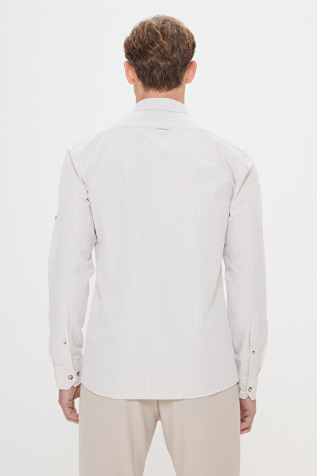 Kırışmayan Teknik Oxford Gofre Desenli Slim Fit Dar Kesim Düğmeli Yaka Esnek Hafif Kumaş Bej Gömlek resmi