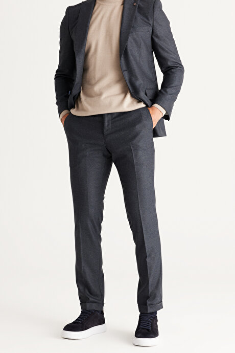 Slim Fit Dar Kesim Kırlangıç Yaka Desenli Lacivert-Gri Takım Elbise resmi