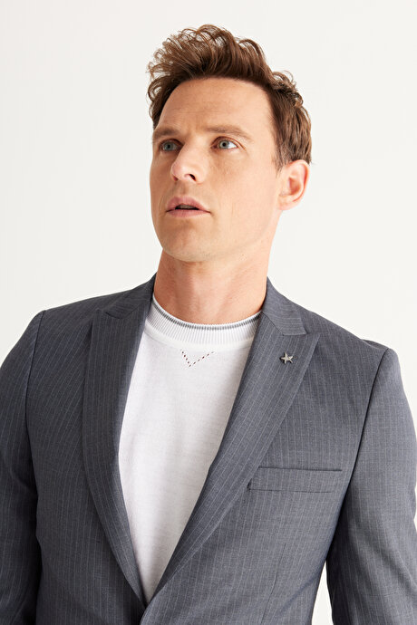 Ekstra Slim Fit Dar Kesim Kırlangıç Yaka Çizgili Gri Takım Elbise resmi