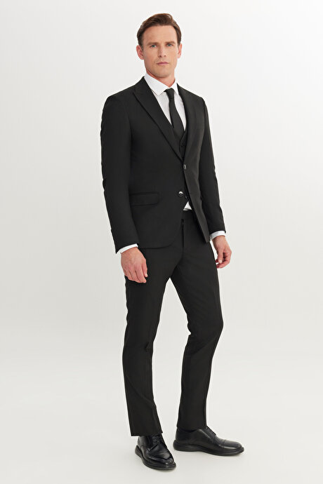 Slim Fit Dar Kesim Kırlangıç Yaka Kapak Cepli Yelekli Siyah Yelekli Takım Elbise resmi