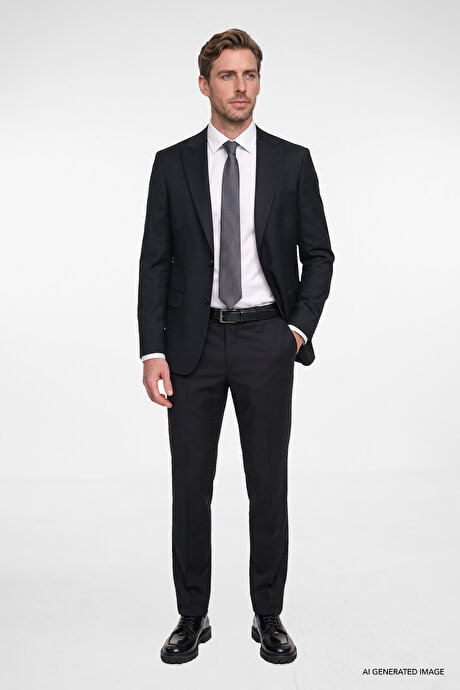 Slim Fit Dar Kesim Kırlangıç Yaka Kapak Cepli Yelekli Siyah Yelekli Takım Elbise resmi