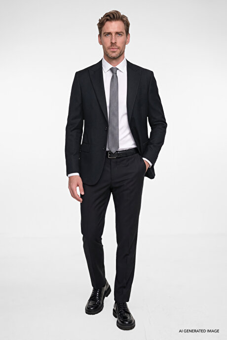 Slim Fit Dar Kesim Kırlangıç Yaka Kapak Cepli Yelekli Siyah Yelekli Takım Elbise resmi