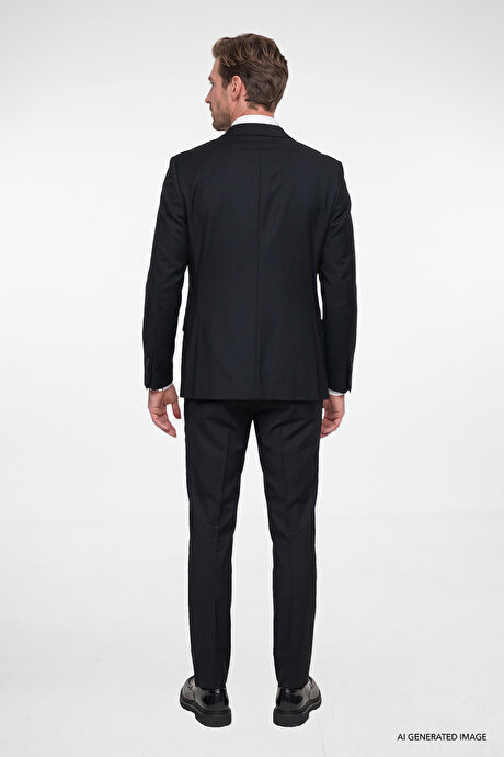 Slim Fit Dar Kesim Kırlangıç Yaka Kapak Cepli Yelekli Siyah Yelekli Takım Elbise resmi