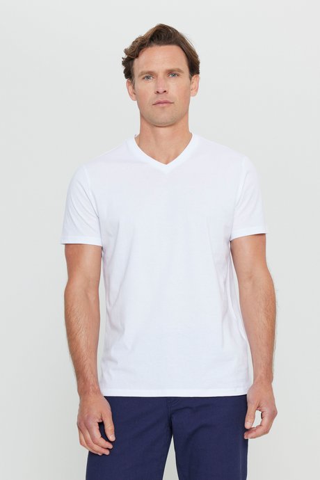 Slim Fit Dar Kesim V Yaka Pamuklu Kısa Kollu Beyaz Tişört resmi