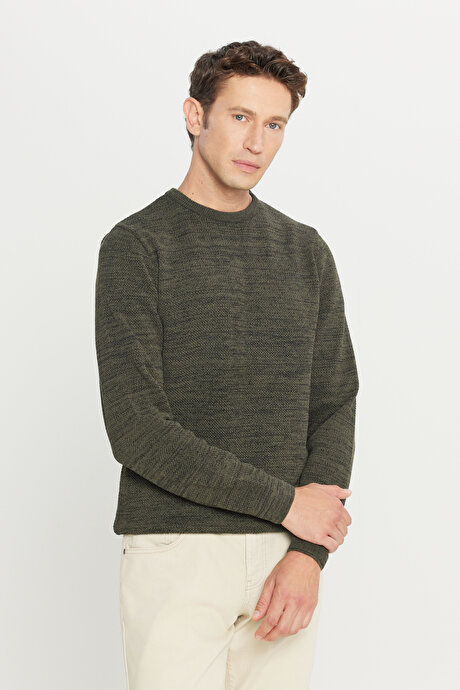 Standart Fit Normal Kesim Pamuklu Bisiklet Yaka Muline Desenli Haki-Siyah Kazak resmi