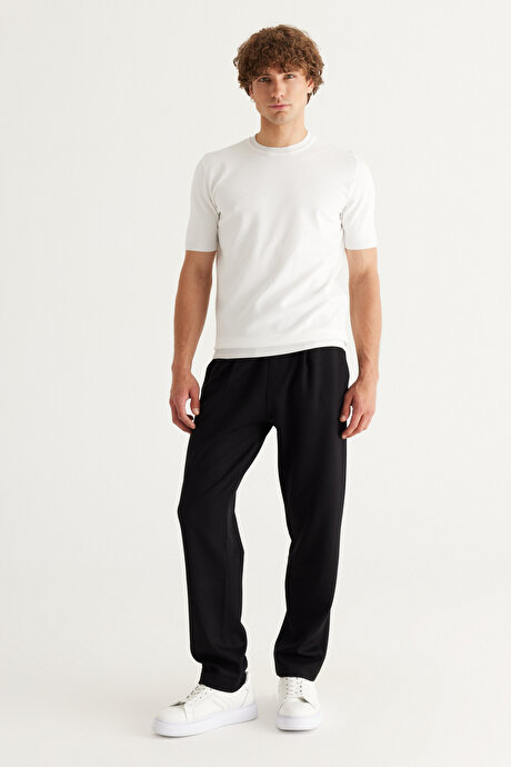 Oversize Bol Kesim Desenli Siyah Örme Pantolon resmi