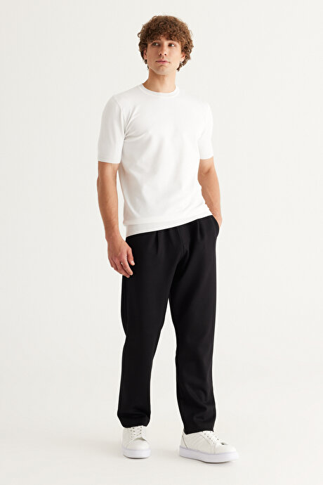 Oversize Bol Kesim Desenli Siyah Örme Pantolon resmi