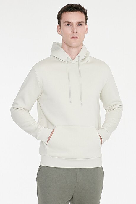 Standart Fit Normal Kesim İçi Polarlı 3 İplik Kapüşonlu Kanguru Cepli Pamuklu Bej Sweatshirt resmi