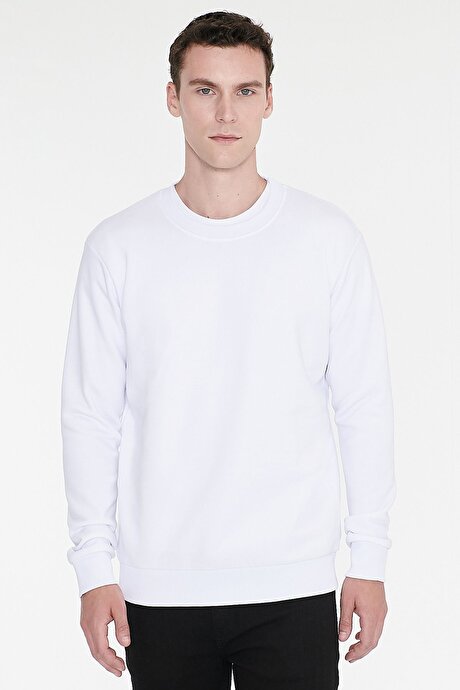 Standart Fit Normal Kesim İçi Polarlı 3 İplik Bisiklet Yaka Pamuklu Beyaz Sweatshirt resmi