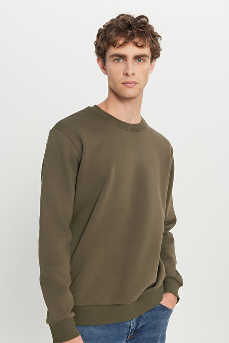 Standart Fit Normal Kesim İçi Polarlı 3 İplik Bisiklet Yaka Pamuklu Haki Sweatshirt resmi