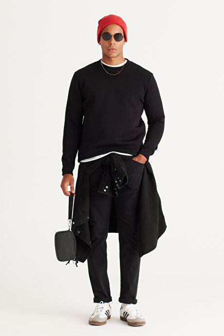 Standart Fit Normal Kesim İçi Polarlı 3 İplik Bisiklet Yaka Pamuklu Siyah Sweatshirt resmi