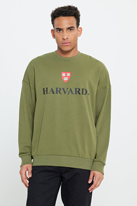 Oversize Fit Bol Kesim Harvard Lisanslı 3 İplik Pamuklu Bisiklet Yaka Haki Sweatshirt resmi