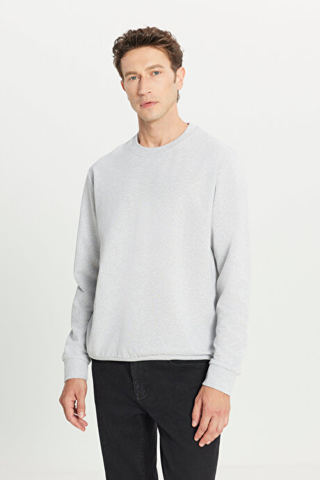 Standart Fit Normal Kesim 2 İplik Recycle Pamuklu Bisiklet Yaka Gri Melanj Sweatshirt resmi