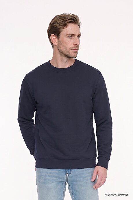 Pamuklu Standart Fit Normal Kesim 2 İplik Bisiklet Yaka Lacivert Sweatshirt resmi