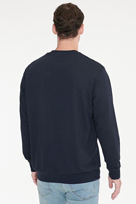 Pamuklu Standart Fit Normal Kesim 2 İplik Bisiklet Yaka Lacivert Sweatshirt resmi