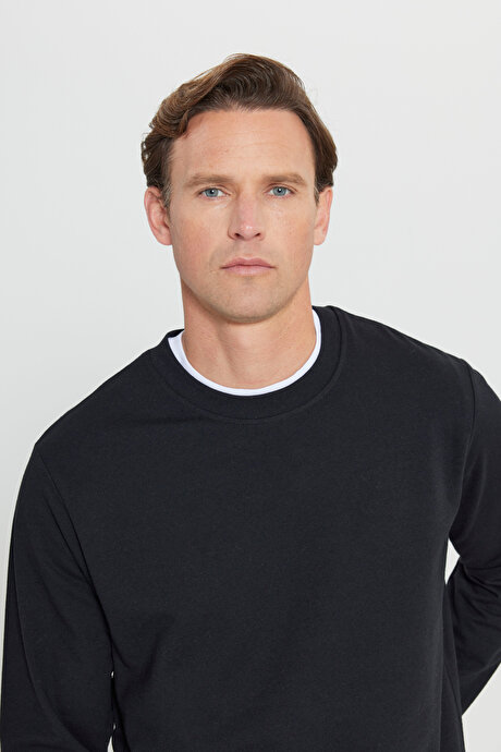 Standart Fit Normal Kesim 2 İplik Recycle Pamuklu Bisiklet Yaka Siyah Sweatshirt resmi