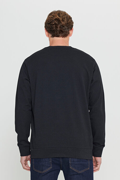 Standart Fit Normal Kesim 2 İplik Recycle Pamuklu Bisiklet Yaka Siyah Sweatshirt resmi