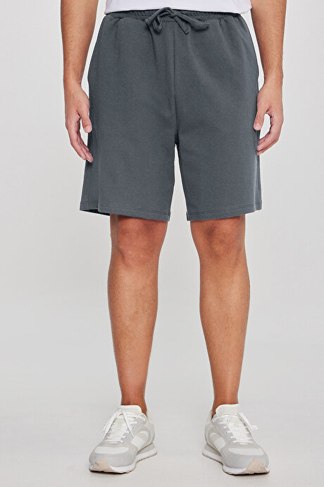 Pamuklu Rahat Nefes Alabilen 2 İplik Cepli Örme Standart Fit Koyu Antrasit Şort resmi