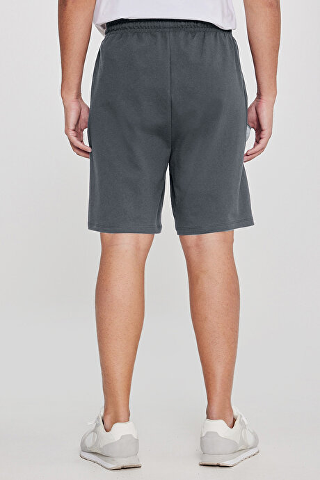 Pamuklu Rahat Nefes Alabilen 2 İplik Cepli Örme Standart Fit Koyu Antrasit Şort resmi