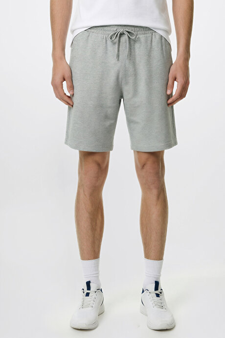 Pamuklu Rahat Nefes Alabilen 2 İplik Cepli Örme Standart Fit Koyu Gri-Melanj Şort resmi