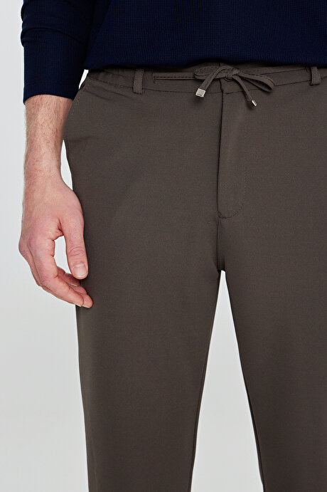 Slim Fit Dar Kesim Beli Bağlamalı Yan Cepli Casual Jogger Haki Pantolon resmi