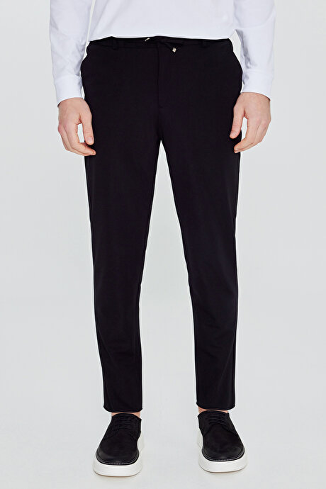 Slim Fit Dar Kesim Beli Bağlamalı Yan Cepli Casual Jogger Siyah Pantolon resmi