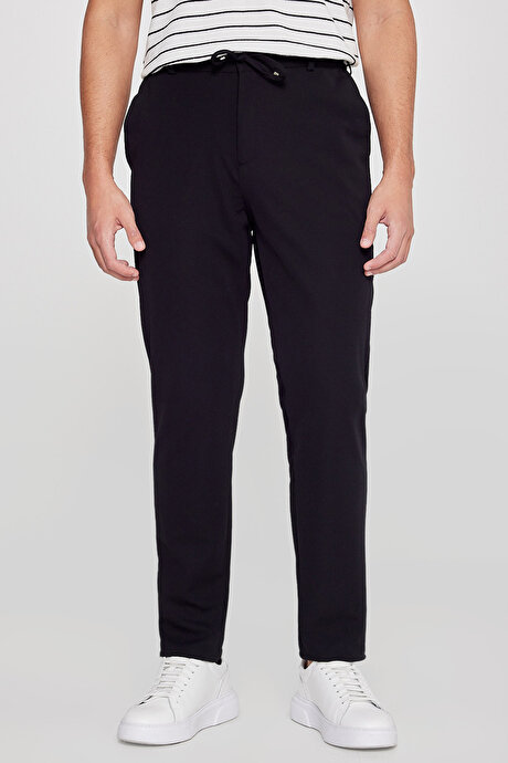 Slim Fit Dar Kesim Beli Bağlamalı Yan Cepli Casual Jogger Siyah Pantolon resmi