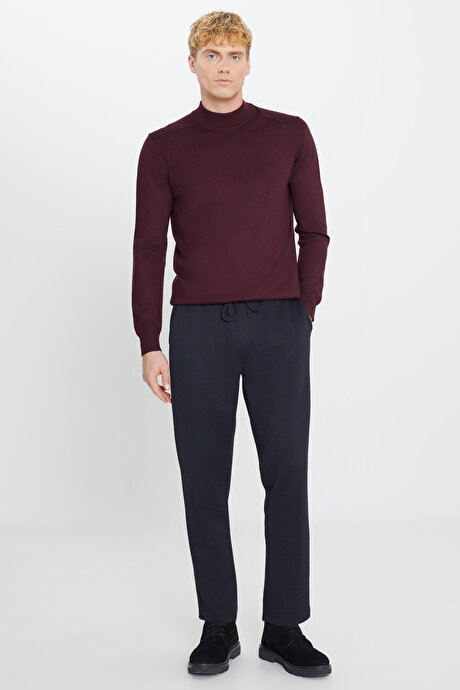 Pamuklu Standart Fit Normal Kesim Beli Lastikli Diagonal Desenli Örme Siyah Pantolon resmi