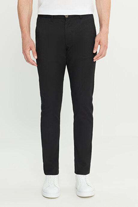 Pamuklu Slim Fit Dar Kesim Armürlü Yan Cepli Casual Siyah Pantolon resmi