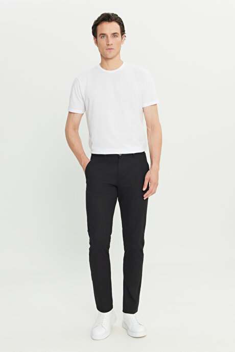 Pamuklu Slim Fit Dar Kesim Armürlü Yan Cepli Casual Siyah Pantolon resmi