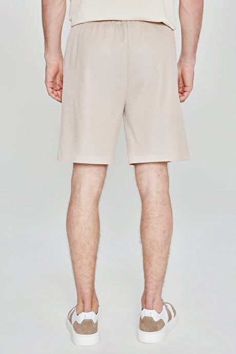 Pamuklu Standart Fit Normal Kesim Beli Bağlamalı Yan Cepli Örme Bej Şort resmi
