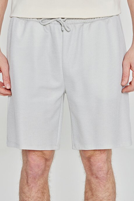 Pamuklu Standart Fit Normal Kesim Beli Bağlamalı Yan Cepli Örme Gri Şort resmi