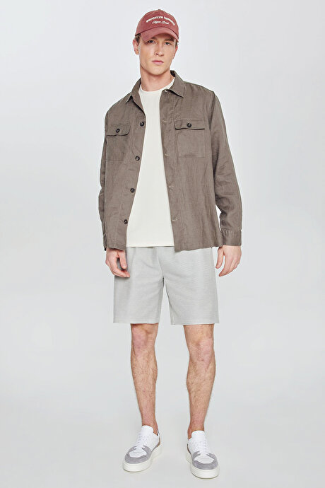 Pamuklu Standart Fit Normal Kesim Beli Bağlamalı Yan Cepli Örme Haki Şort resmi