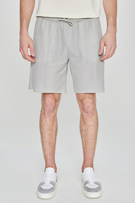 Pamuklu Standart Fit Normal Kesim Beli Bağlamalı Yan Cepli Örme Haki Şort resmi